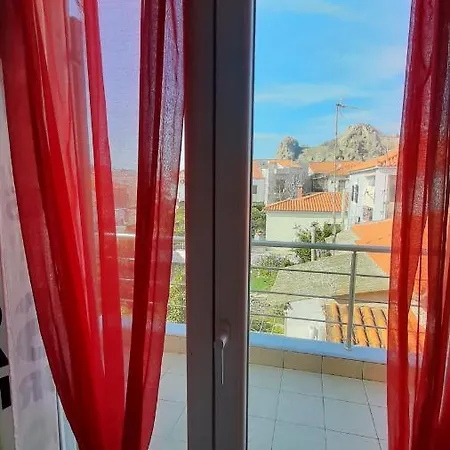 Appartement Beautiful House With Great Castle View! à Myrina Extérieur photo